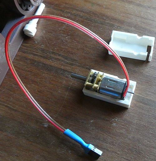 Fit the motor